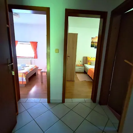 Domacija Za Robom Apartment Cerkno Exterior photo