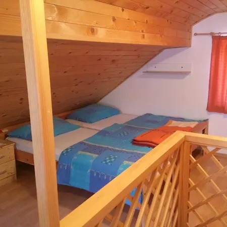 Domacija Za Robom Apartment Cerkno Exterior photo