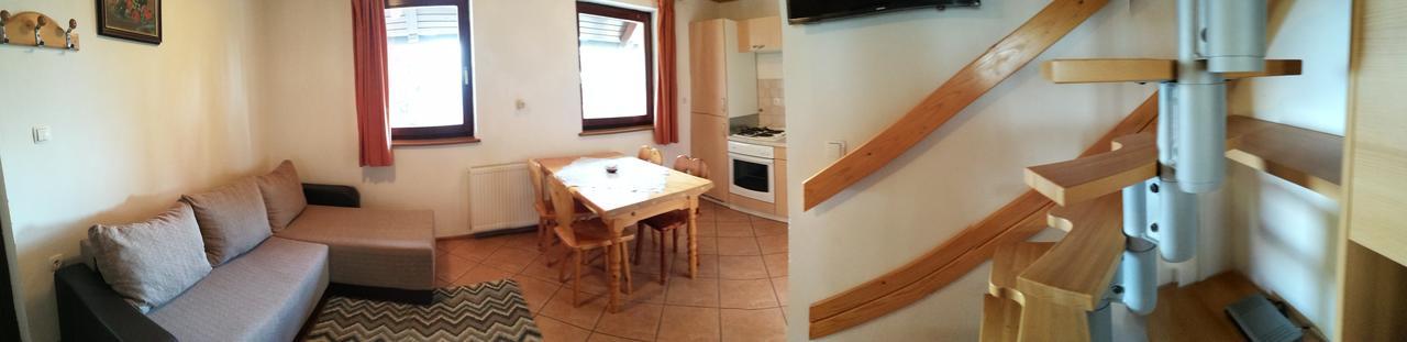 Domacija Za Robom Appartement Cerkno